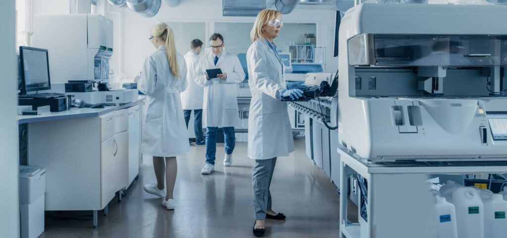 Clinical Research post-graduate program in Canada Applied Clinical Research Lab diploma program postgraduate diploma in the field of clinical research, wage of clinical researchers in Canada Alberta Canada