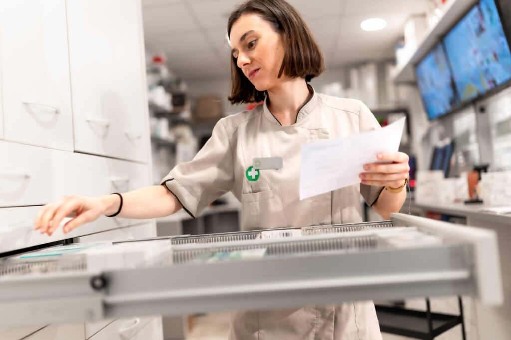 Student training in a simulated pharmacy environment