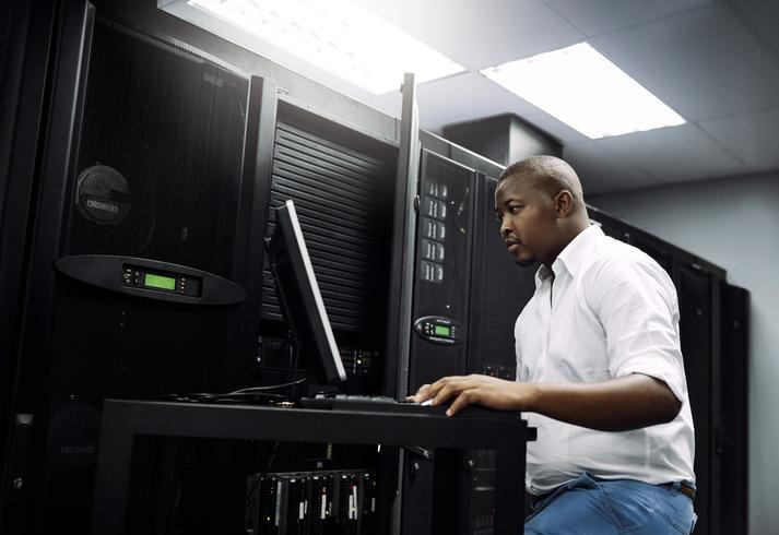 Student learning network administration skills in an IT lab
