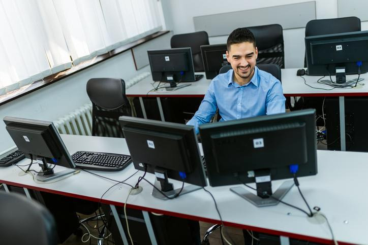 What Do You Learn in a Network Administrator Program? From Technical Support to Cloud Systems